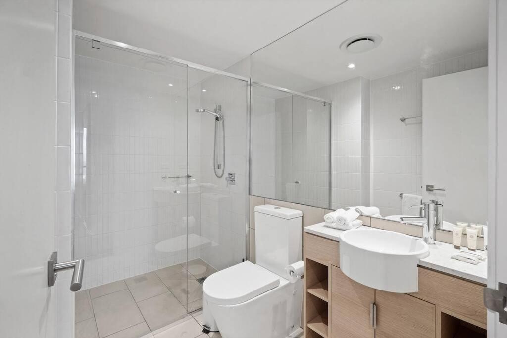 Broadbeach Apartment Level 10 With Beach Views Gold Coast Bagian luar foto